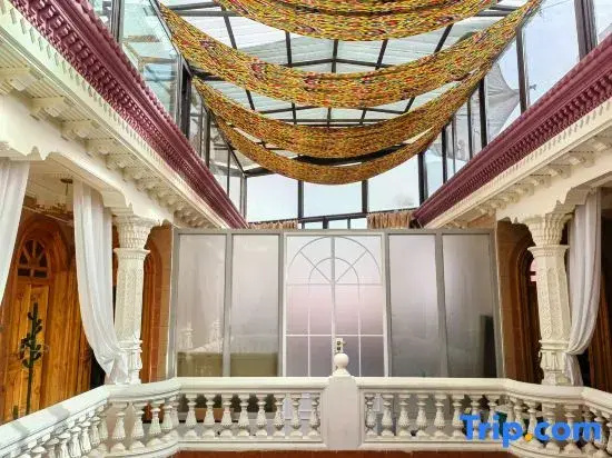 Jiangyun Hotel(The ancient city of Kashgar Scenic Area and the Grand Bazaar Store)