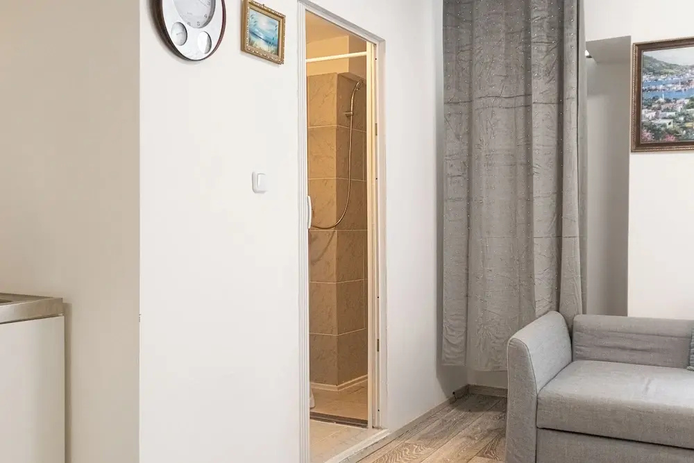 Affordable 3BR Apt near Hauptbahnhof