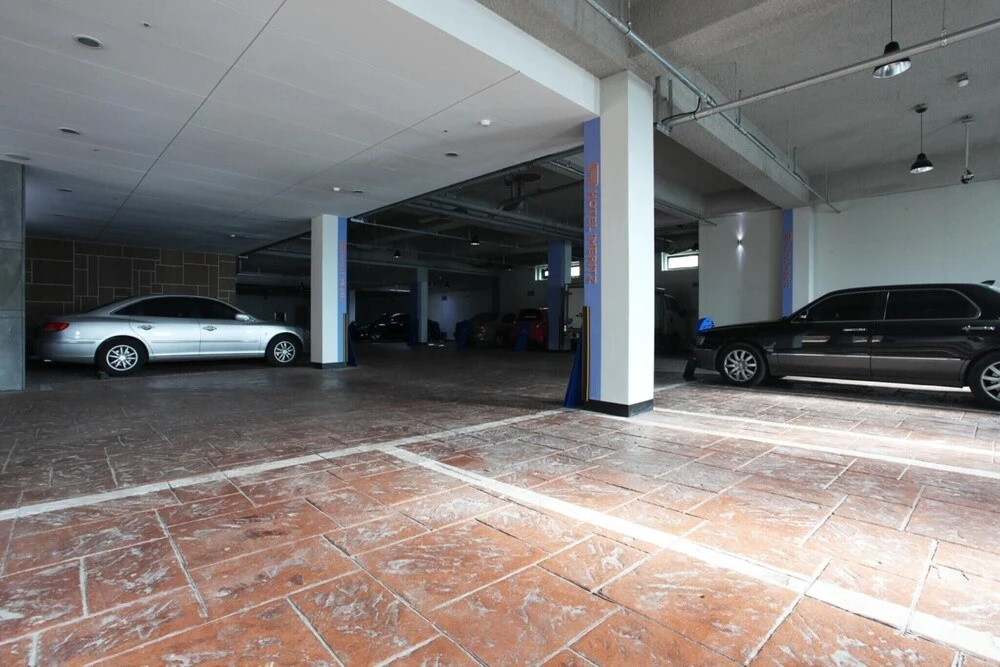 Hotel photo 12