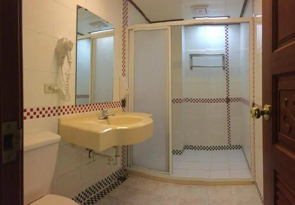 Deluxe Double room with mountain view (full double bed)