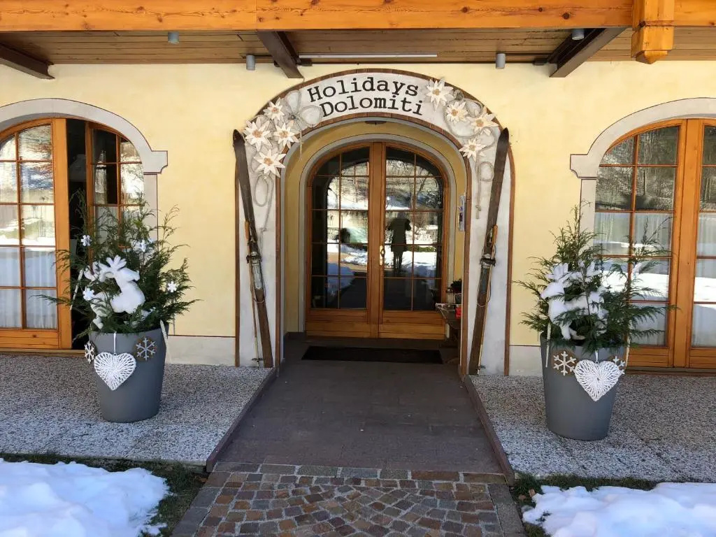 Holidays Dolomiti Apartment Resort
