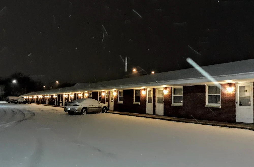 Bay Motel