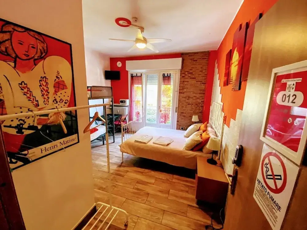 Comfort room