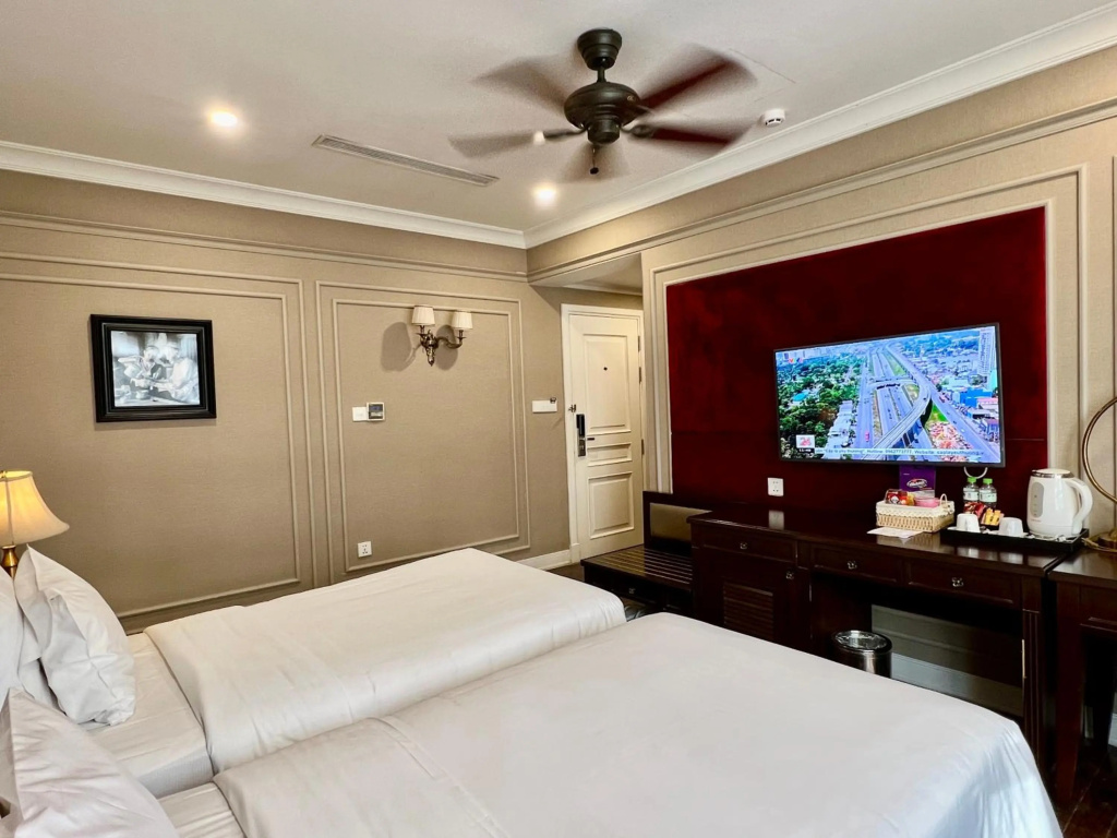 Отель Hotel du Monde в Ханое