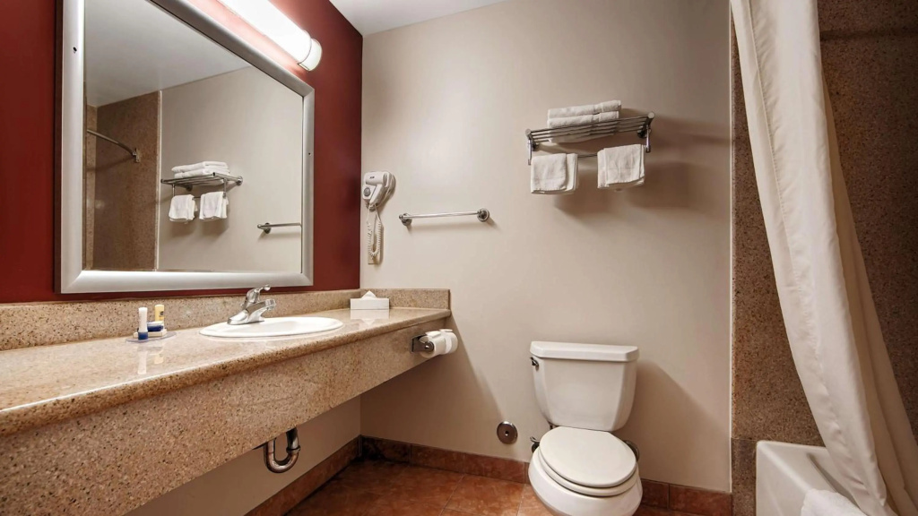 Отель Best Western Burbank Airport Inn в Лос-Анджелесе