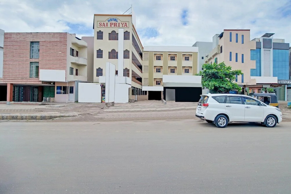 SVR Sai Priya by OYO Rooms