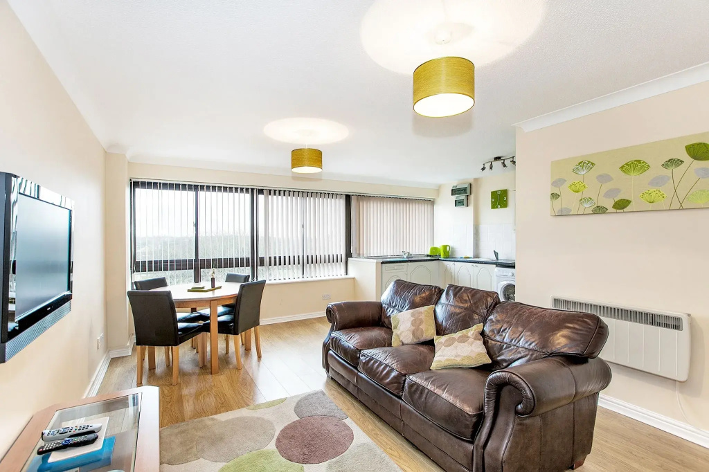 South Row Serviced Apartments - Shortstay Mk