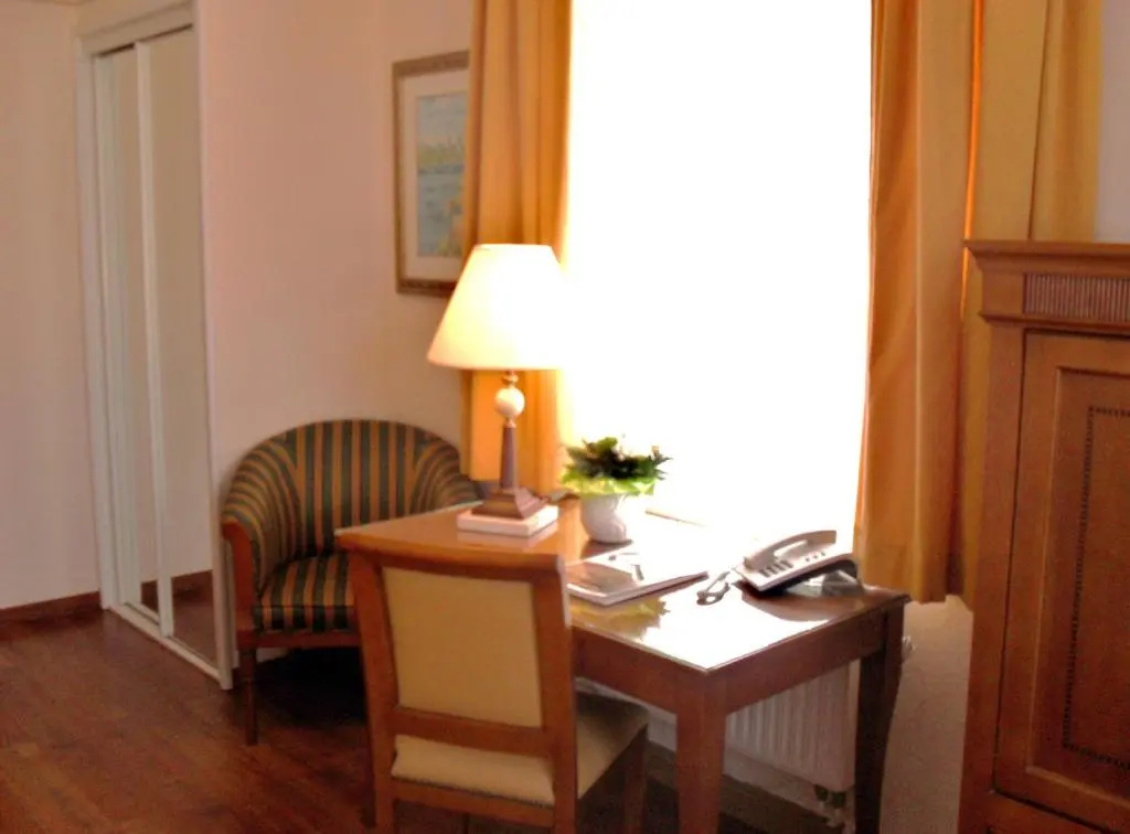 Comfort room