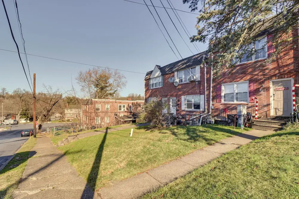 Cozy Easton Condo Near Historic Downtown