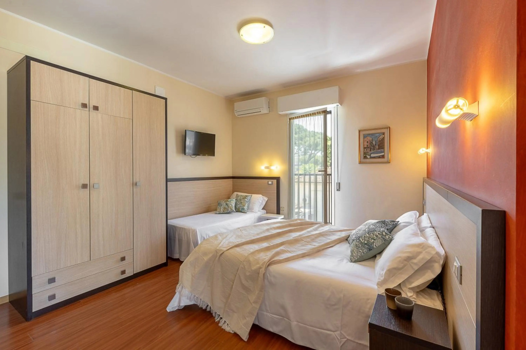 Hotel Adriatica — 2