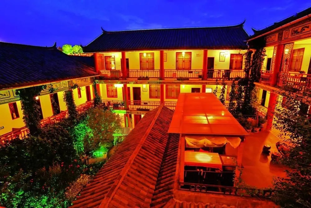 Lijiang Old City Bamboo Park Hotel
