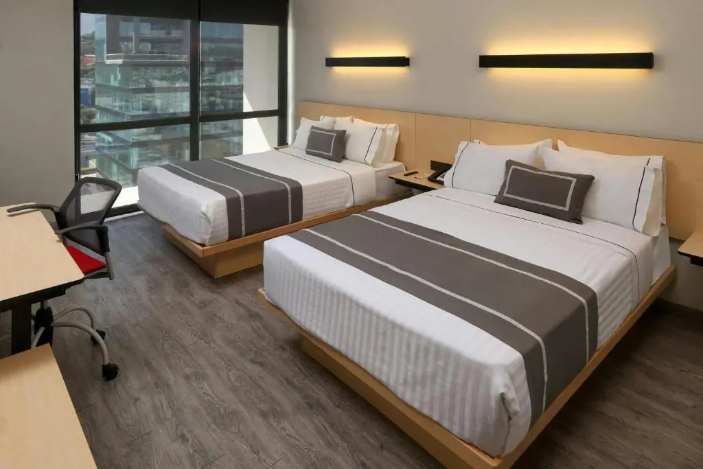 City Express Plus by Marriott Monterrey Galerias - Chambres