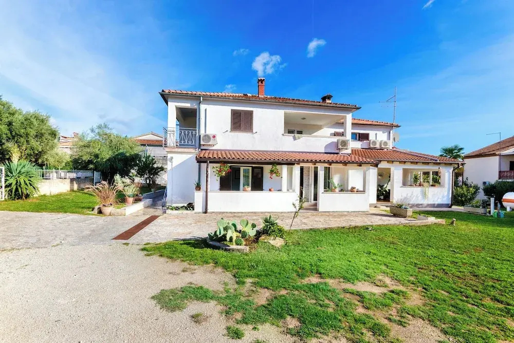 Apartments Cetina