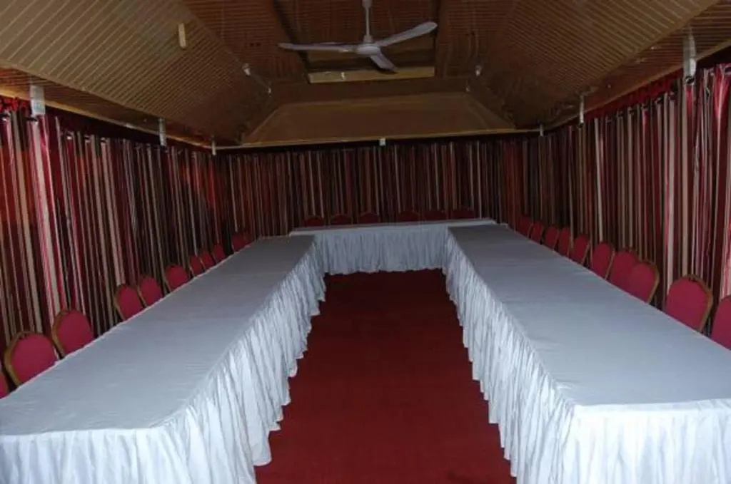 Step Town Hotel - Chambres