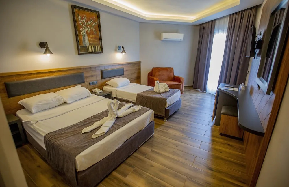 Fatih Hotel Kleopatra — 3
