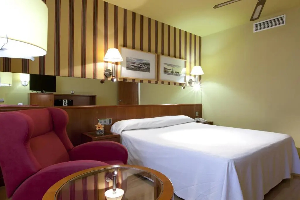 Ilunion Les Corts Spa Hotel - Chambres