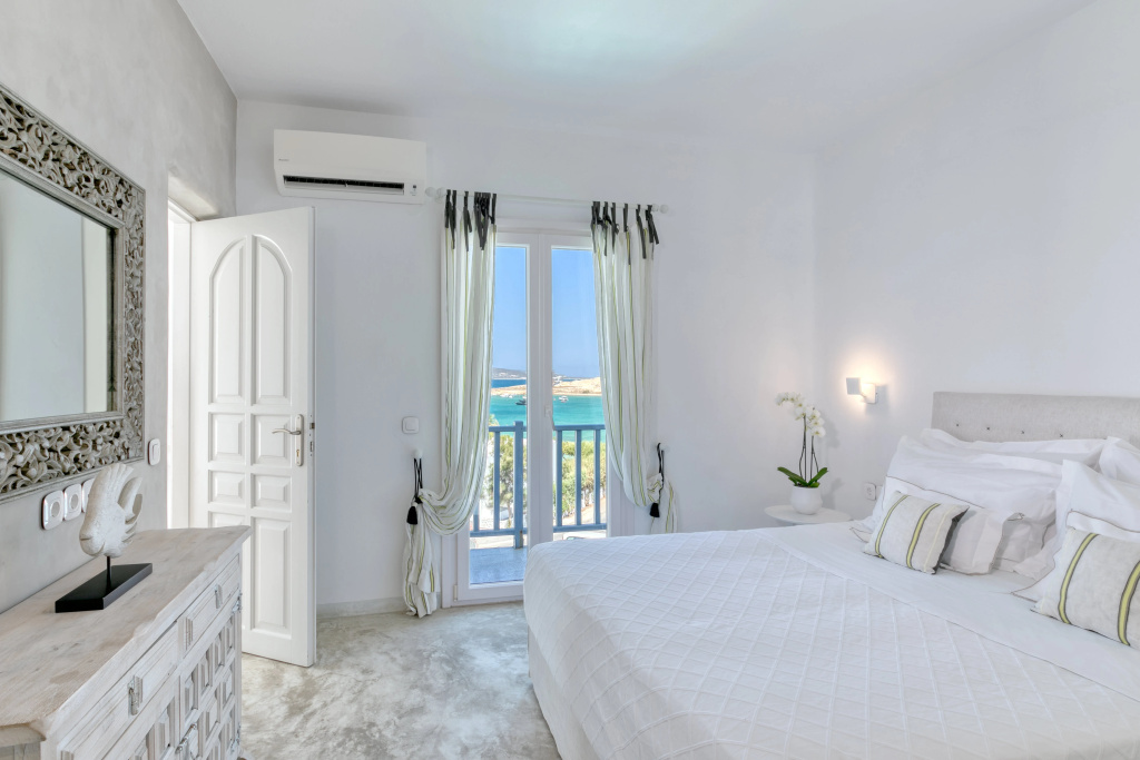 Lilly Residence-All Sea View Suites | Adults Only — 2