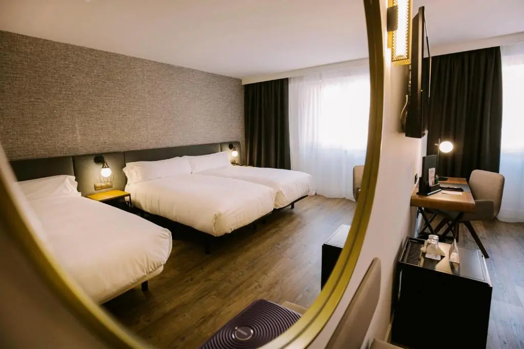 Hotel Yomo Centric - Chambres