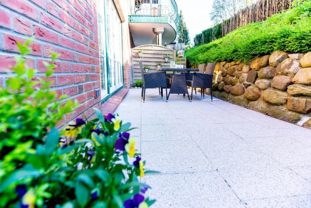 1 Bedroom Basement Apartment
