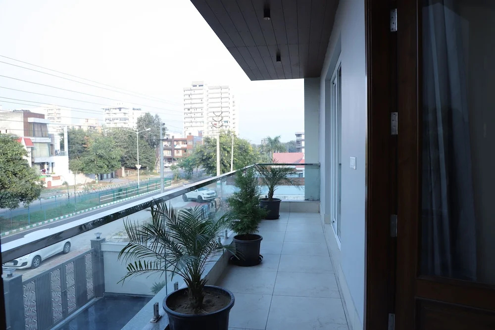 Premium room with balcony
