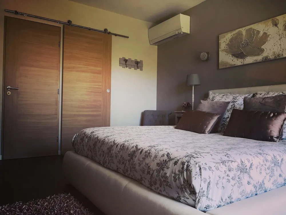 Voir la photo 2 — Chambres d'hôtes La Chabertine
