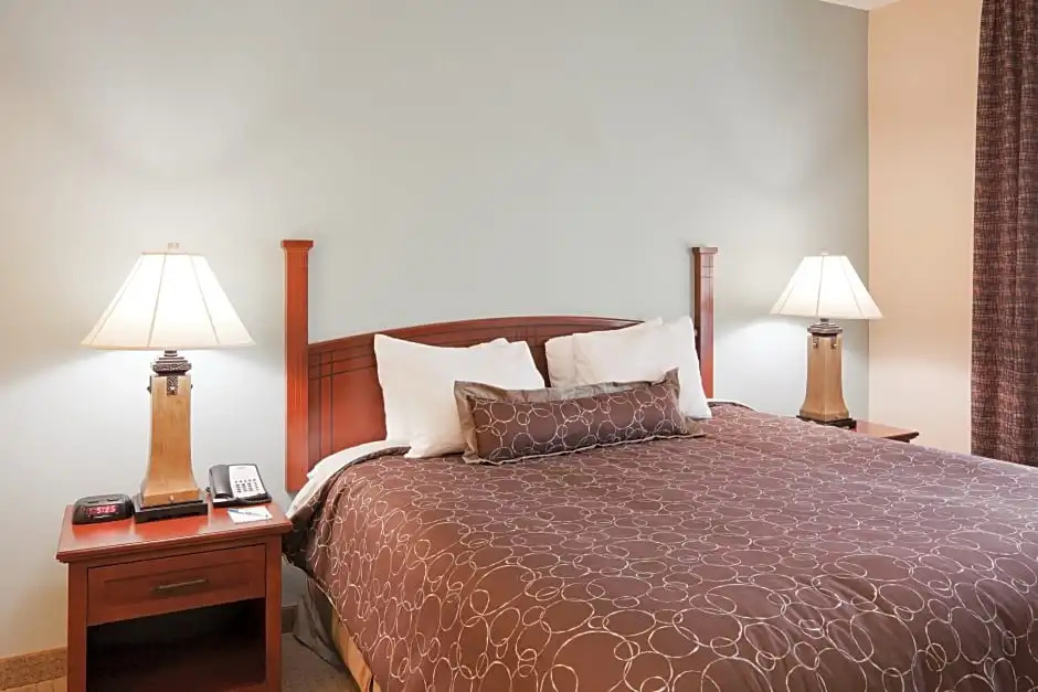 Staybridge Suites Lafayette by IHG - Chambres