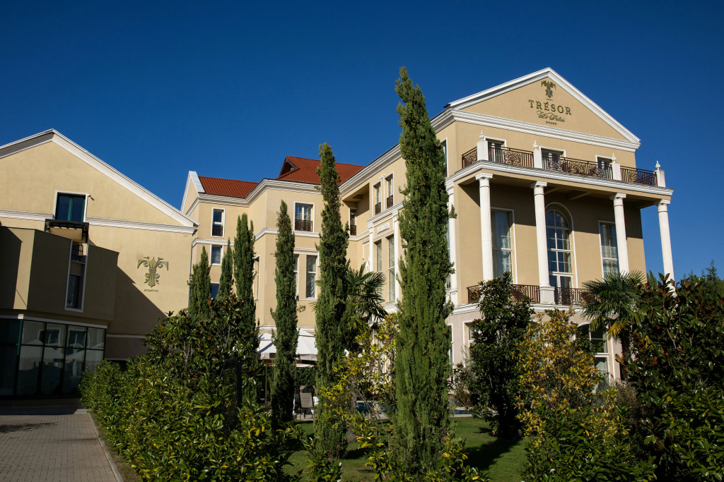 Hotel photo 30