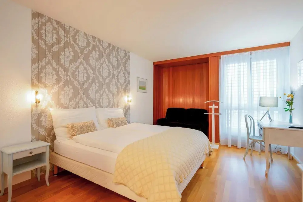 Comfort Double room (full double bed)