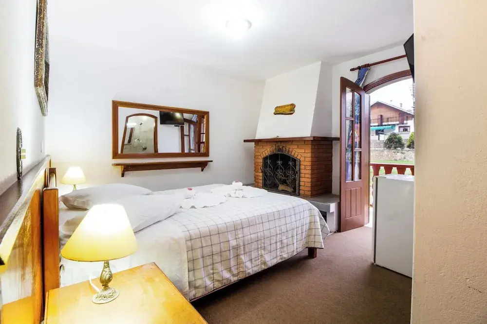 Standard Double room (full double bed)