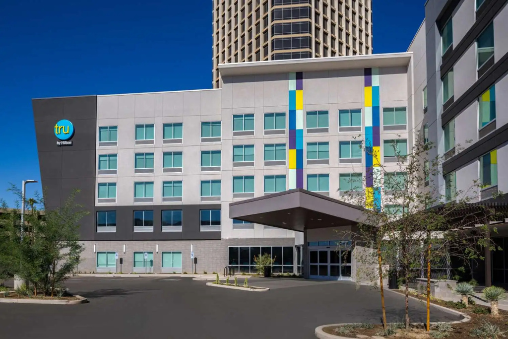 Tru By Hilton Phoenix Midtown
