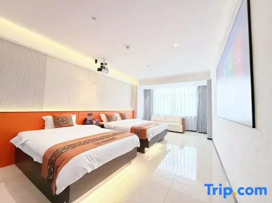 Premier Family room