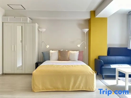 Deluxe Double Studio (full double bed)