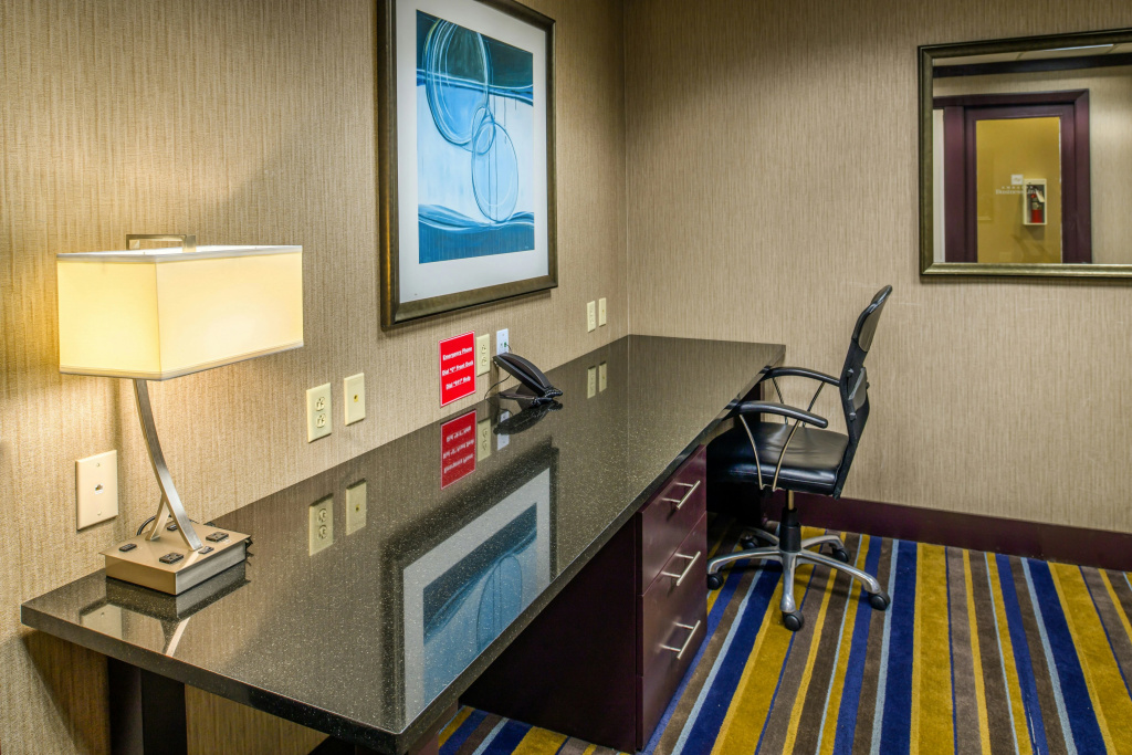 Embassy Suites by Hilton St. Louis Airport - Général