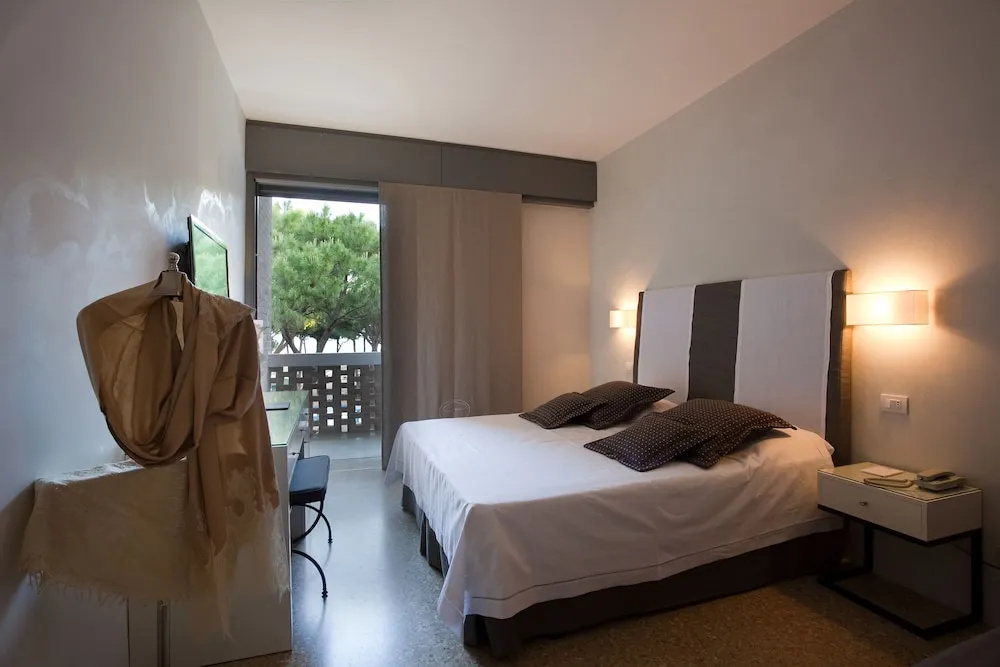 Hotel Mediterraneo - Chambres