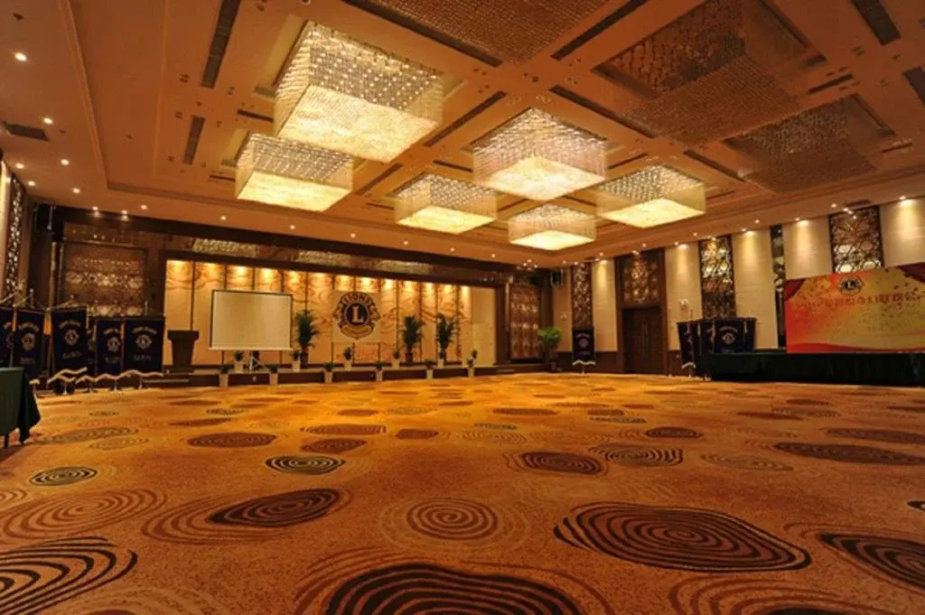 Harbin Metropark Holiday Hotel