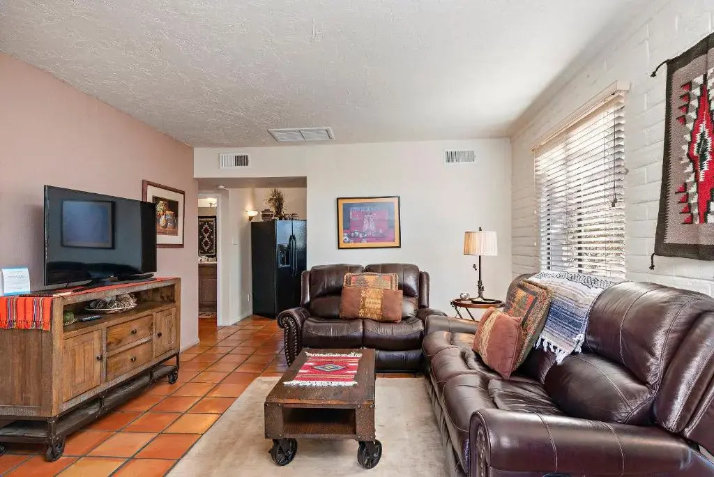 Fort Marcy Hotel Suites by All Seasons Resort Lodging - Chambres