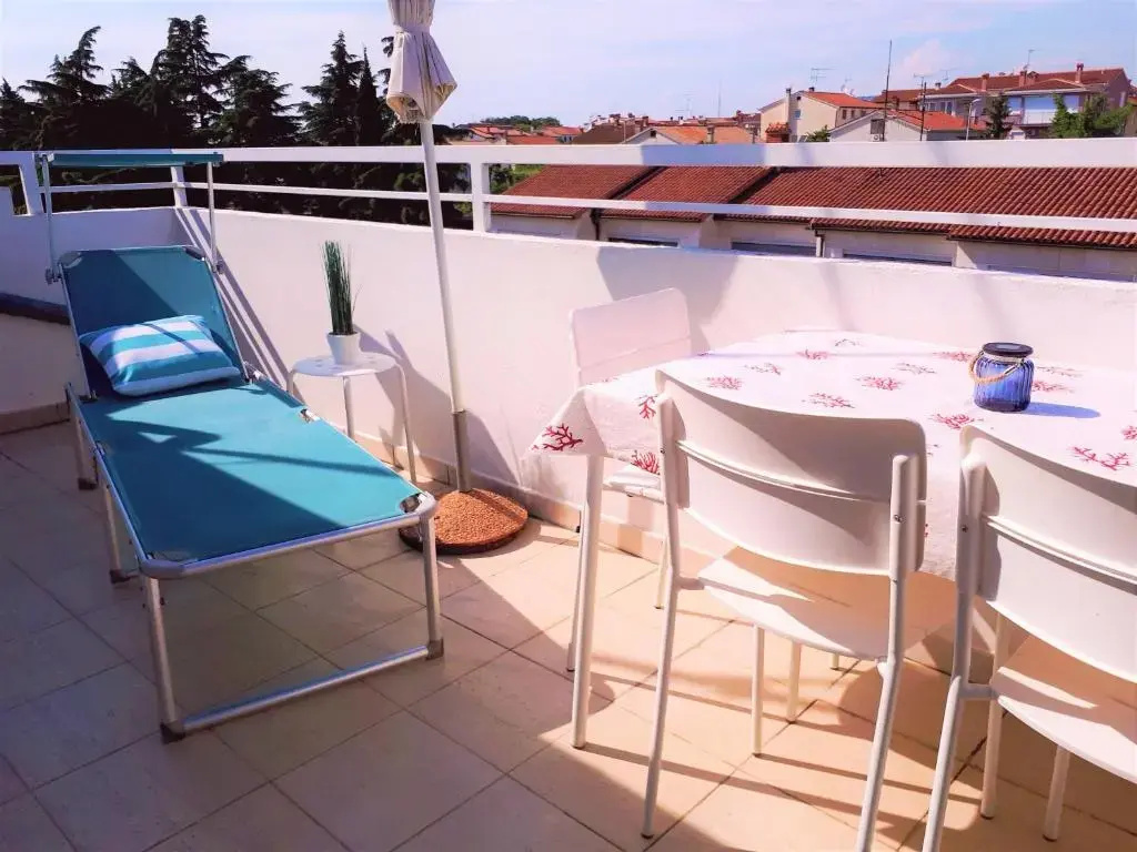 Deep Blue Apartment