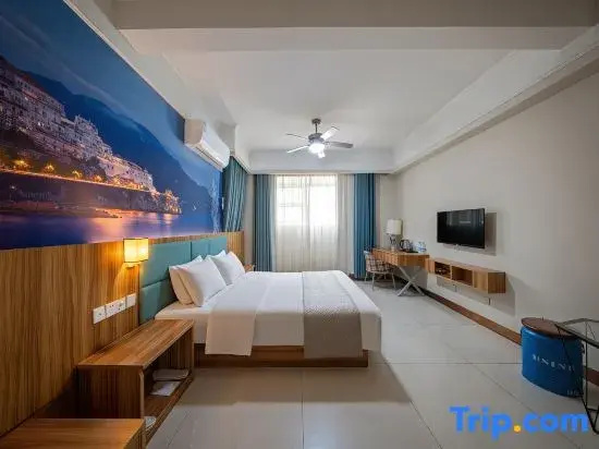 Premium Double room (full double bed)