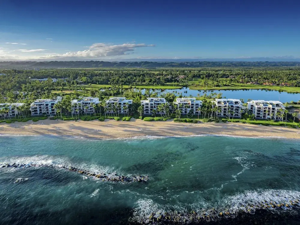 Beach & Waterfront