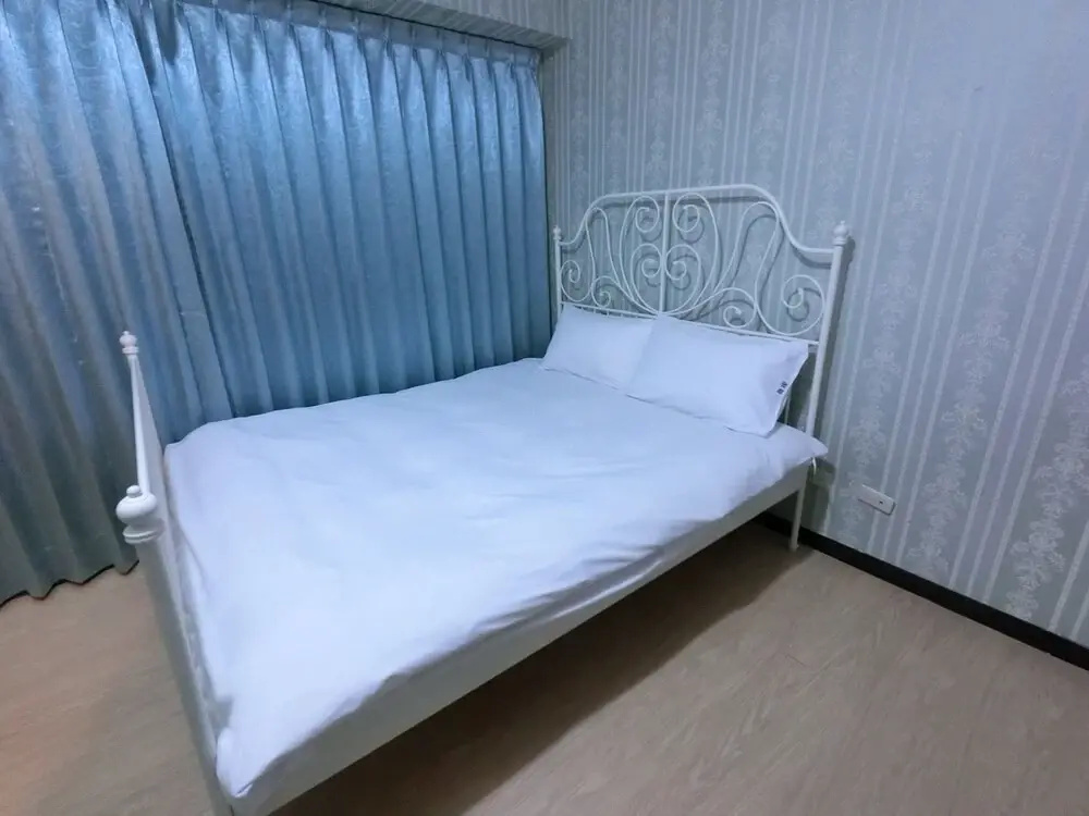 image url