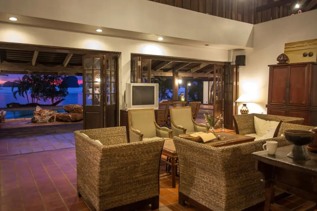 Hotel photo 12