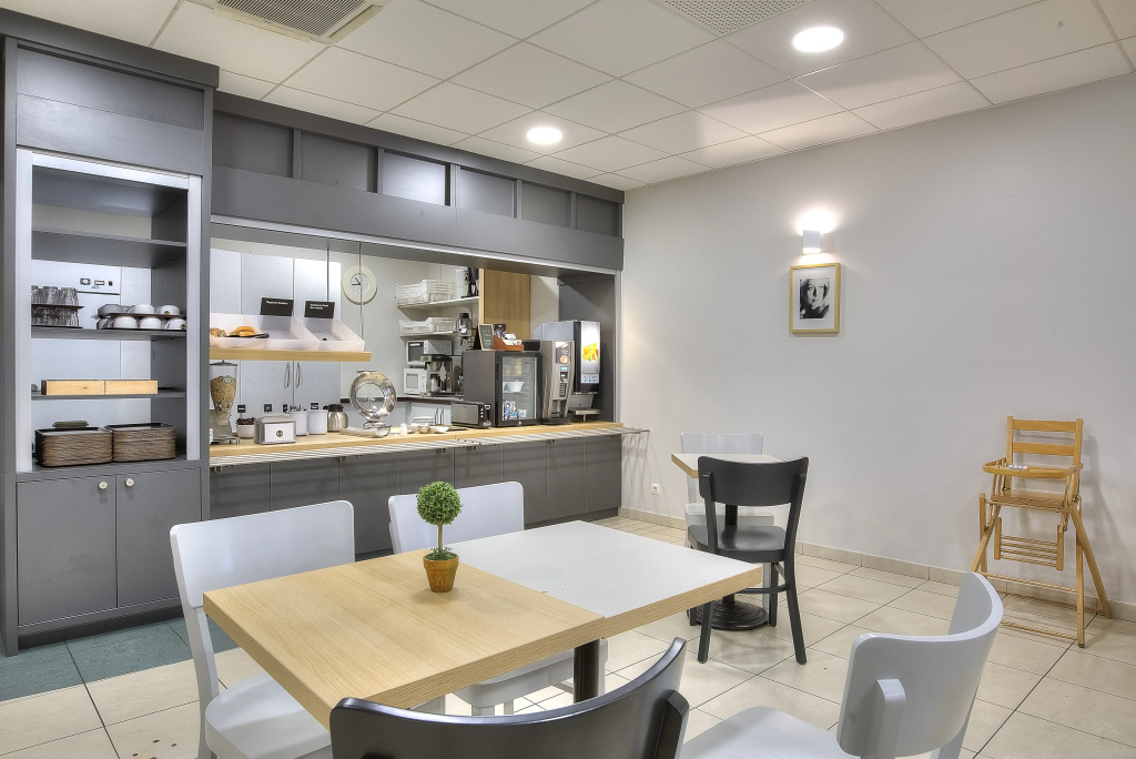 B&B HOTEL Villeneuve-Loubet Village - фото 16