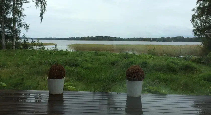 Lakeside Retreat - Alvettula
