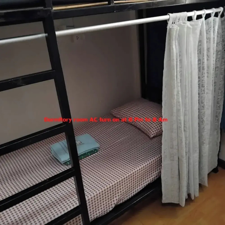 Bed in Dorm