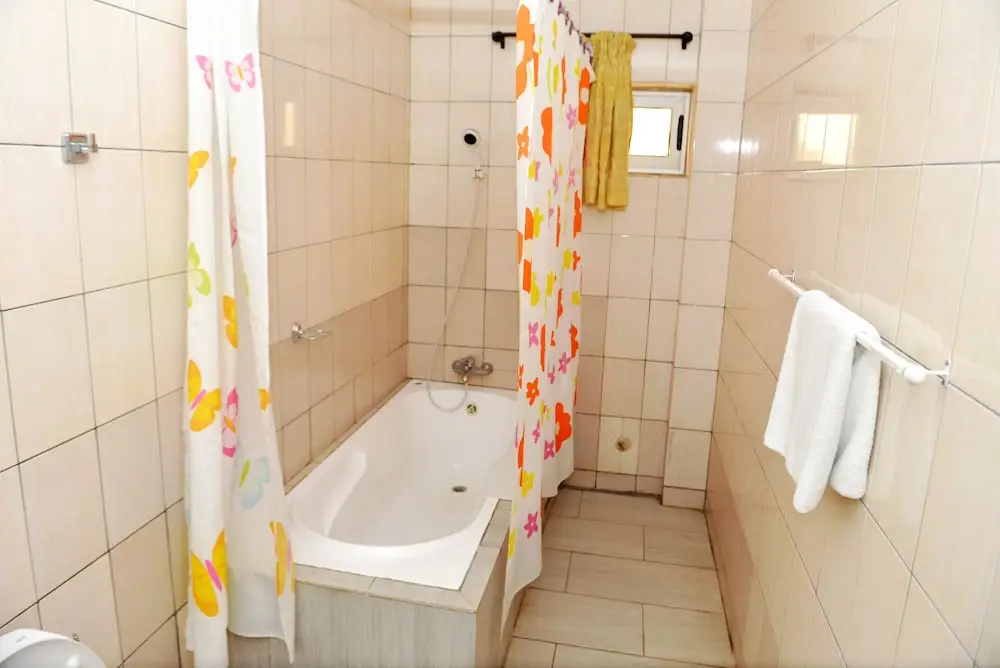 Paradise Hotel - Chambres