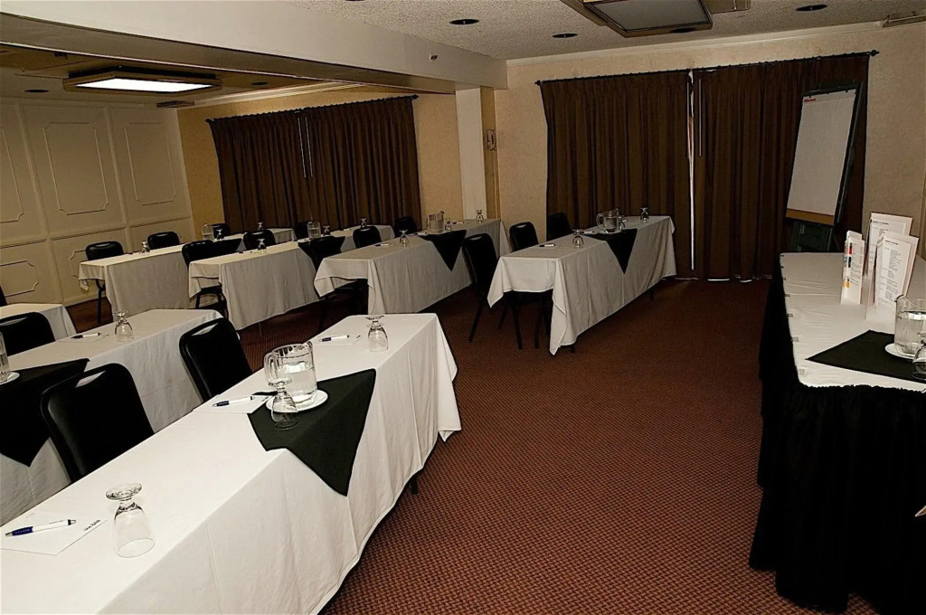 The Hotel Fresno — фото 2