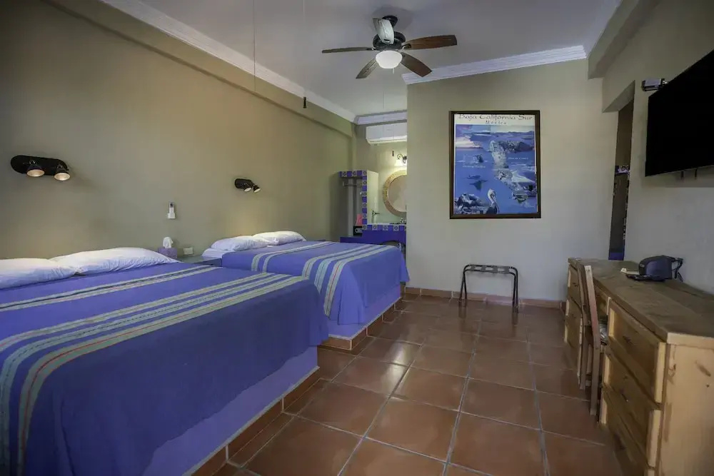 2 Bedrooms Standard Family room