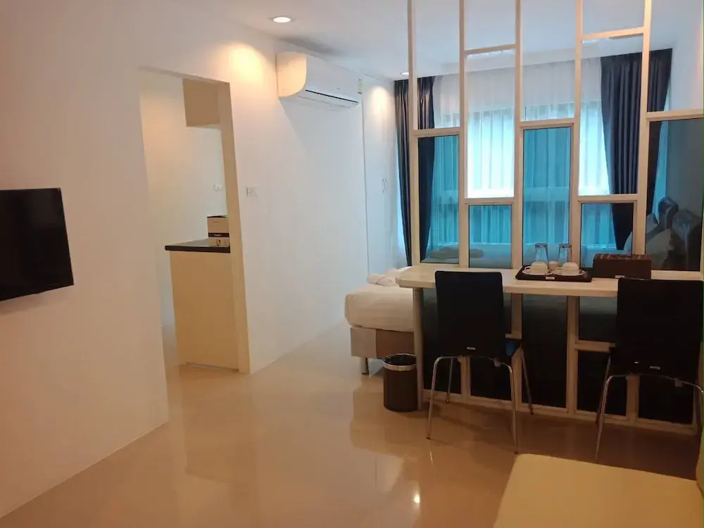 Hotel photo 11