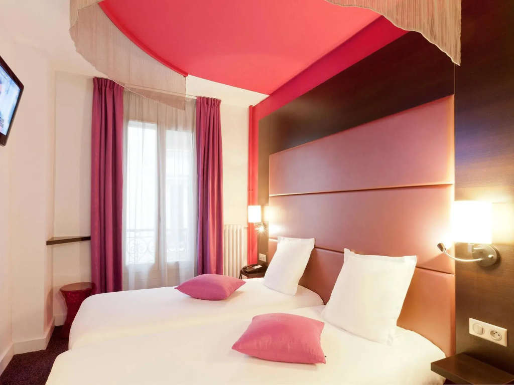 Accueil Hotel Paris Pigalle Montmartre — фото