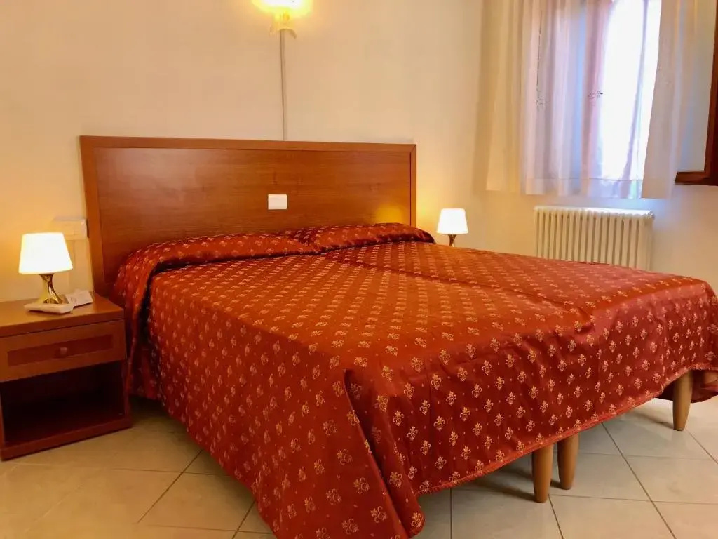 (Separate Building) Double room (full double bed)